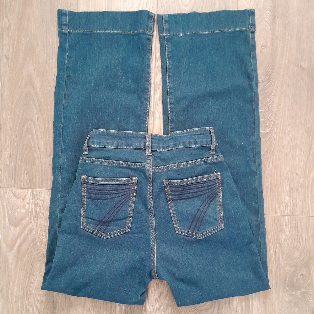 26x31 7 For All Mankind Jeans
